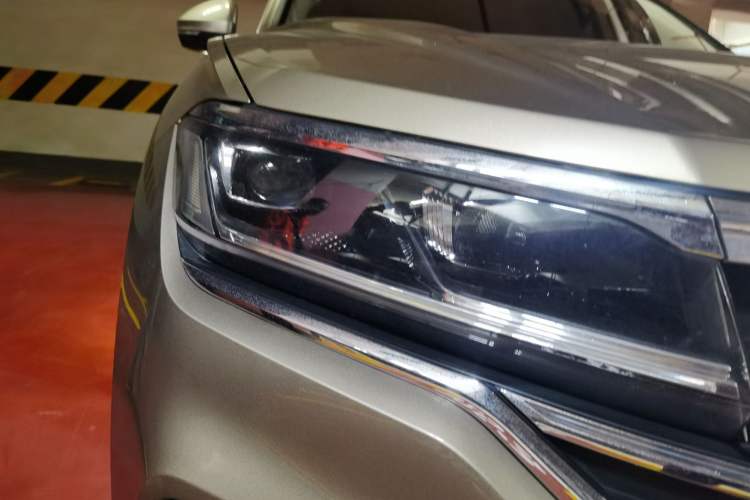 Used Volkswagen Touareg 2019 2.0 TSI Ruiyi Edition China V Standard
