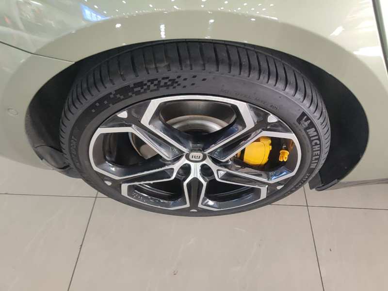 Used Xiaomi Auto SU7 2024 Rear-Drive Long-Range Intelligent Driving Version — 25