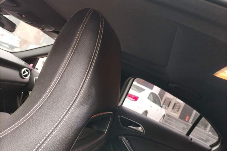 Used Mercedes-Benz A-Class 2016 A 200 Dynamic Edition Headliner