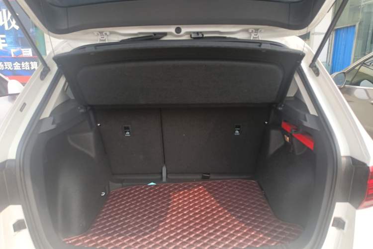 Used Volkswagen Tharu 2022 280TSI Two-Wheel Drive Trend Edition Trunk