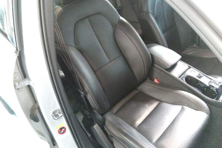 Used Volvo XC40 2021 T4 Four-Wheel Drive Smart Luxury Edition
