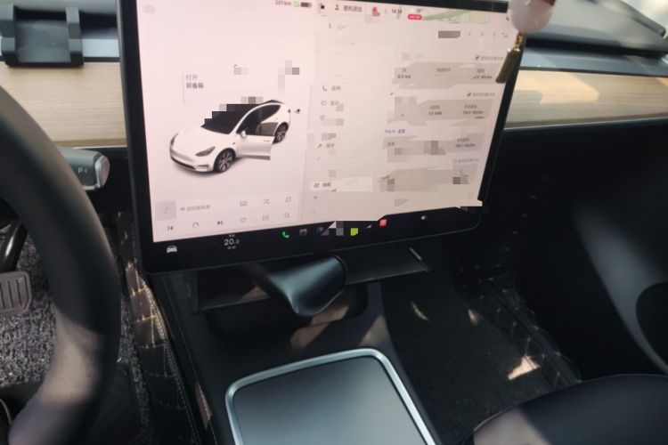 Used Tesla Model Y 2021 Standard Range Rear-Wheel Drive Version Audio And AC Panel