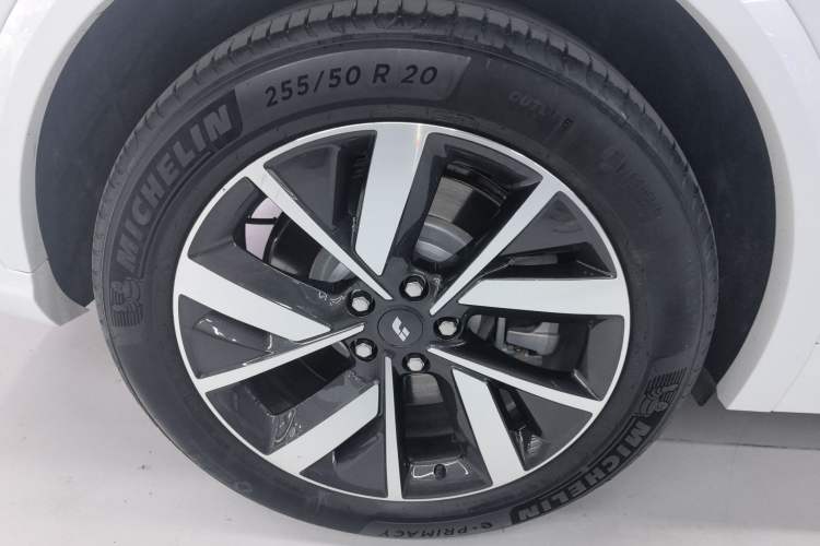 Used Li Auto L7 2023 Pro Model Right Rear Wheel Hub