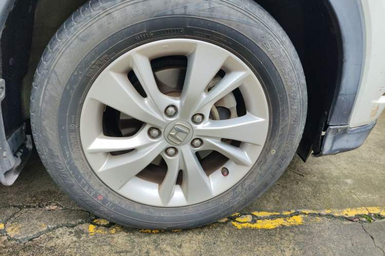 Used Honda Vezel 2015 1.8L CVT 2WD Elite Model Right Front Wheel Hub