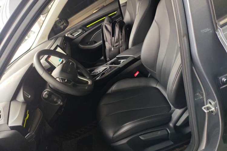 Used Roewe i5 2021 1.5L CVT Diamond Edition