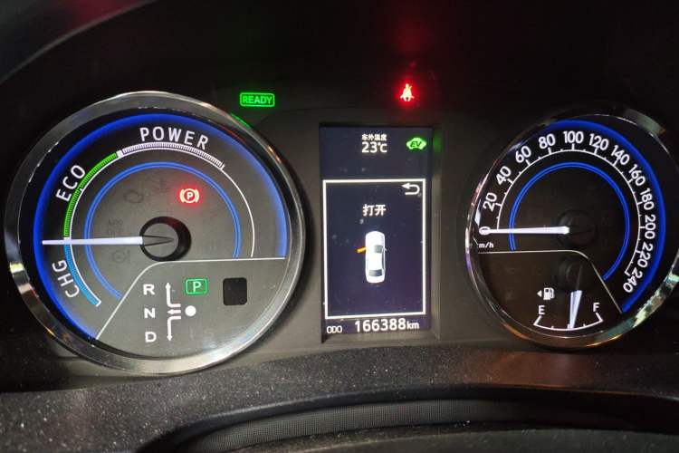 Used Toyota Levin 2016 Dual-Engine 1.8H GS E-CVT Elite Model with Sunroof