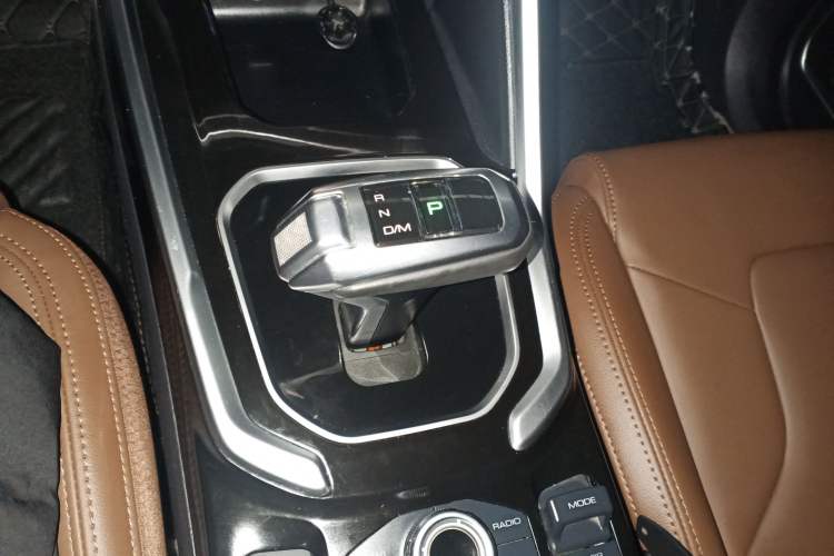 Used Haval H6 2017 Blue Label 2.0T Automatic Two-Wheel Drive Leading Model