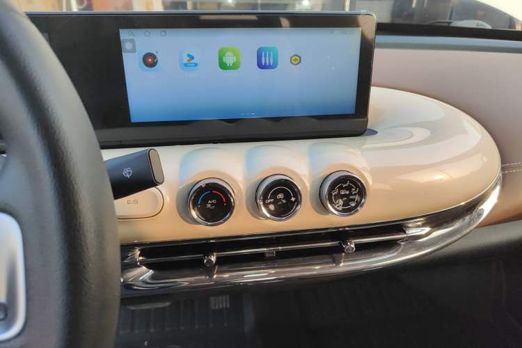 Used Wuling Bingo 2023 333 km Enjoyment Version
