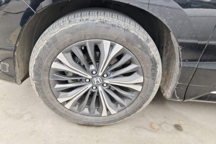 Used Honda UR-V 2020 370TURBO Two-Wheel Drive Luxury Edition
