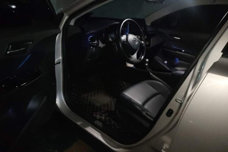 Used Toyota C-HR 2021 2.0L Luxury Edition