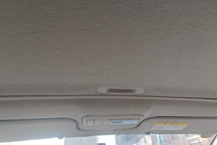 Used Toyota Corolla EX 2011 1.6L Automatic Luxury Edition
