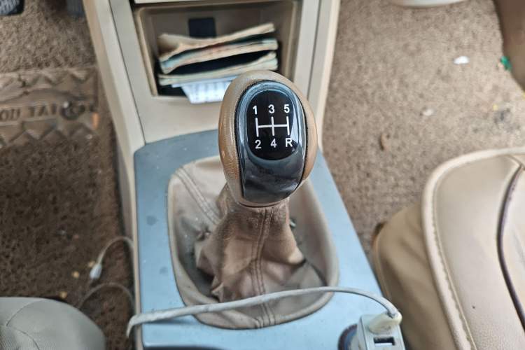 Used Roewe 350 2013 350S 1.5L Manual Xunchi Edition