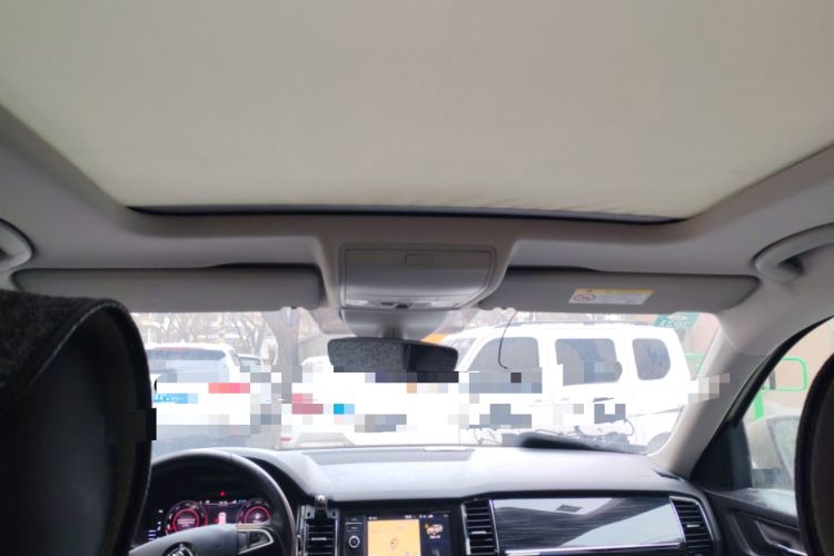 Used Skoda Kodiaq 2019 Facelifted TSI330 5-Seater Two-Wheel-Drive Luxury Enjoyment Edition China VI Standard Headliner