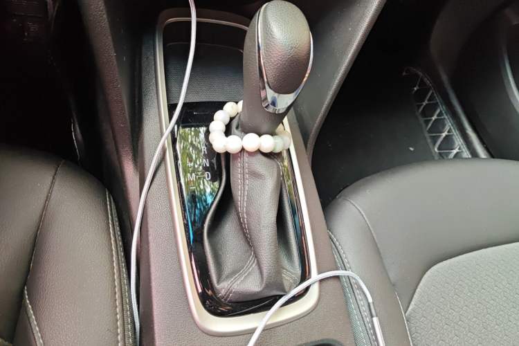 Used Chevrolet Cavalier 2018 320 Automatic Xinyue Edition Gear Lever