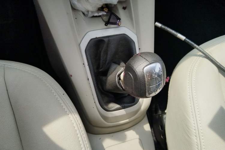 Used Citroen Elysee 2014 1.6L Manual Fashion Edition
