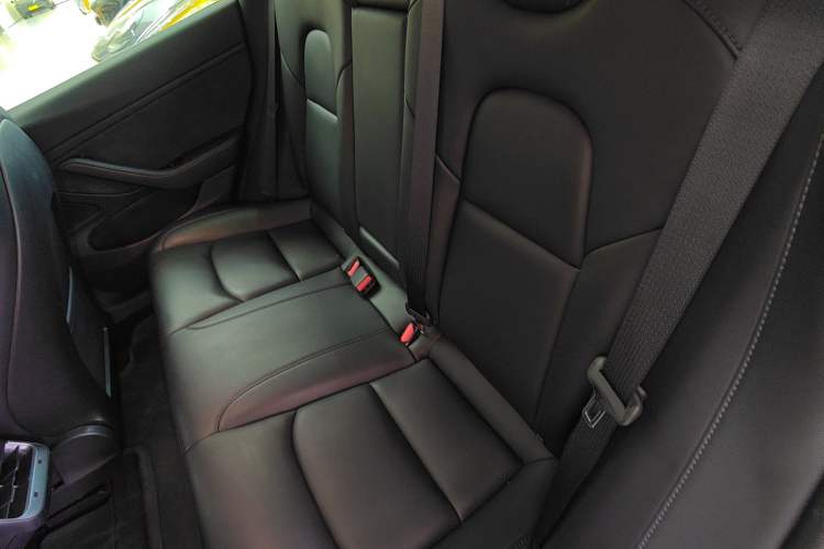 Used Tesla Model 3 2019 Long-Range All-Wheel-Drive Version