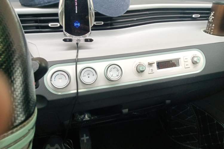 Used Wuling Hongguang MINIEV 2021 Macaron Fashion Model Lithium Iron Phosphate