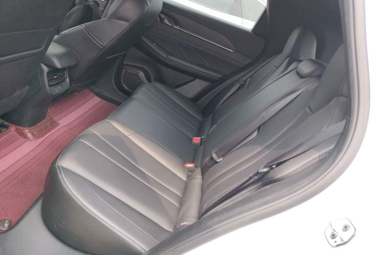Used Dongfeng Aeolus L7 New Energy 2024 205 Air Left Rear Seat