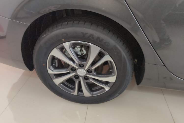 Used CHANGAN Eado 2025 PLUS 1.4T Dual-Clutch High-Energy Version Exterior 5