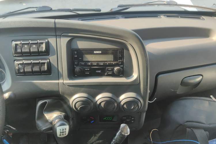 Used Iveco Power Daily 2012 2.5T-A32 Base Version