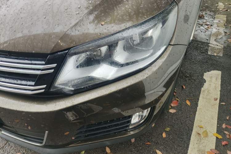 Used Volkswagen Tiguan 2015 1.8TSI Automatic All-Wheel Drive Style Vision Edition Left Front Headlight