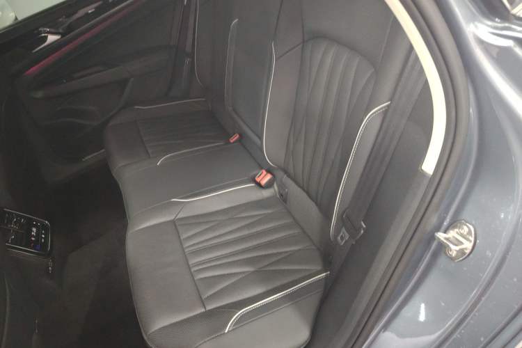 Used Volkswagen Passat 2022 330TSI Luxury Edition