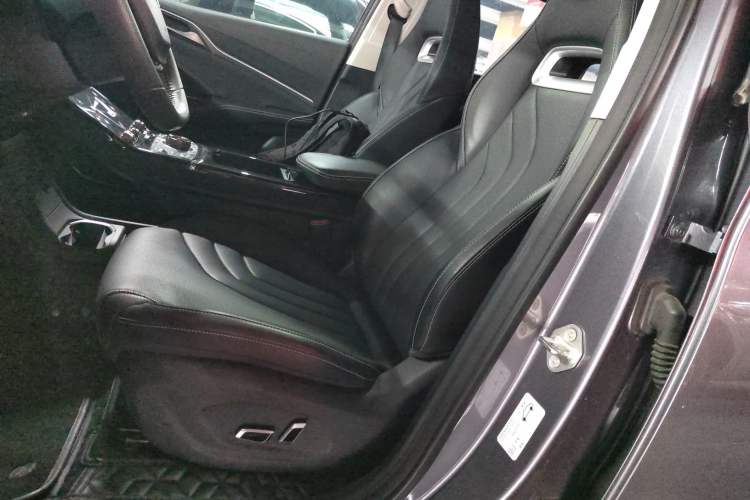 Used NETA U 2022 Zhi 400 Lithium-Nickel-Manganese-Cobalt Energy System