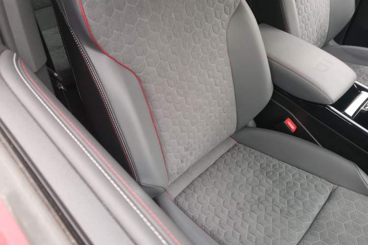 Used Volkswagen ID.4 X 2021 Pro Smart Long-Range Edition