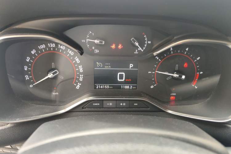 Used Citroen C5 2017 350THP Automatic Luxury Model Odometer Close Up