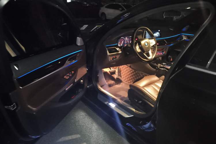 Used BMW 7 Series 2018 730Li Leading Model M Sport Package