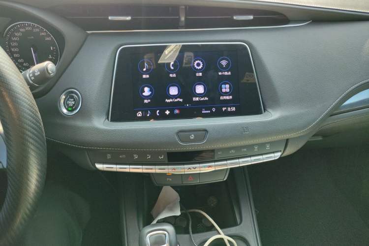 Used Cadillac XT4 2018 28T Two-Wheel Drive Tech Version