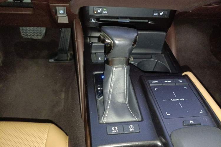 Used Lexus ES 2020 200 Excellence Edition