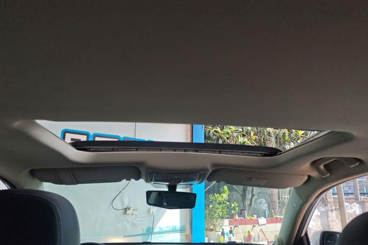 Used Geely Auto Vision X6 2016 1.8L Manual Luxury Model