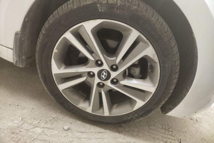 Used Hyundai Elantra (6th Generation / Lingdong) 2016 1.6L Automatic ZhiXuan – Elite Version