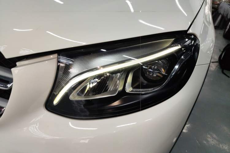 Used Mercedes-Benz GLC 2019 Facelift GLC 260 L 4MATIC Luxury Model