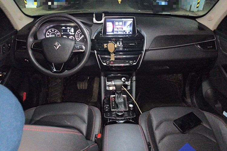 Used BORGWARD BX5 2020 20TGDI Automatic Two-Wheel Drive Pioneer Edition Center Console