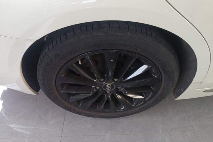 Used Infiniti Q50L 2018 2.0T Enjoyment Version China VI Standard
