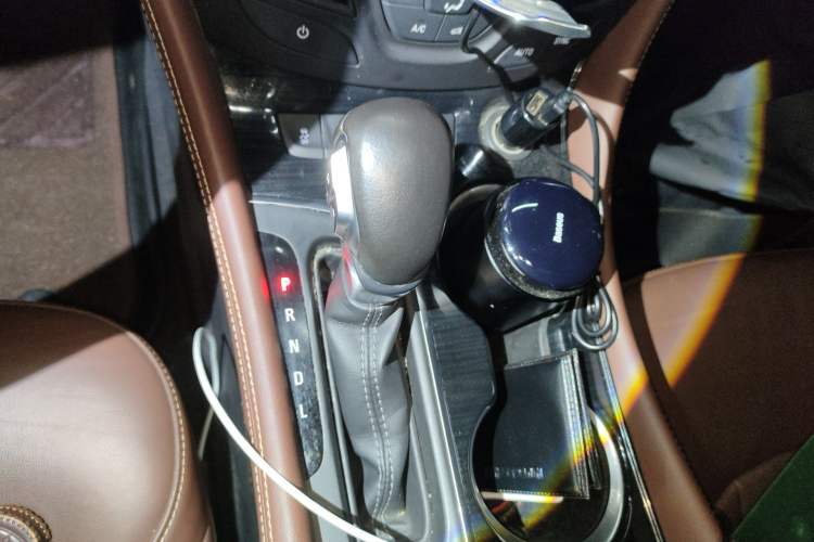 Used Buick Envision 2019 28T 4x4 Elite Version China V Standard Gear Lever