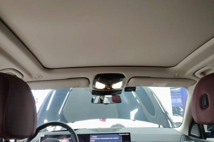 Used BMW X5 2023 xDrive 30Li Luxury M Sport Night Edition Package
