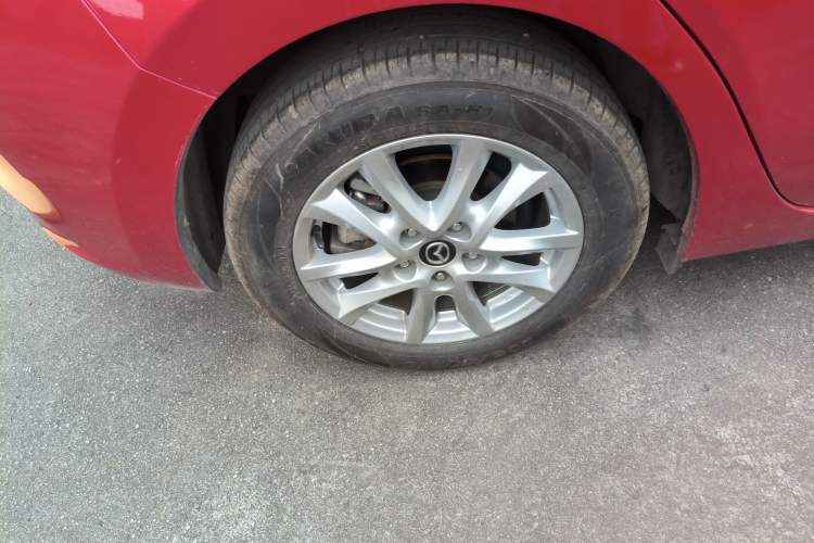 Used Mazda 3 Axela 2017 Hatchback 1.5L Automatic Luxury Model Emission Standard China V