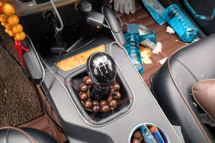 Used Geely Auto GX7 2014 1.8L Manual Value Edition Gear Lever