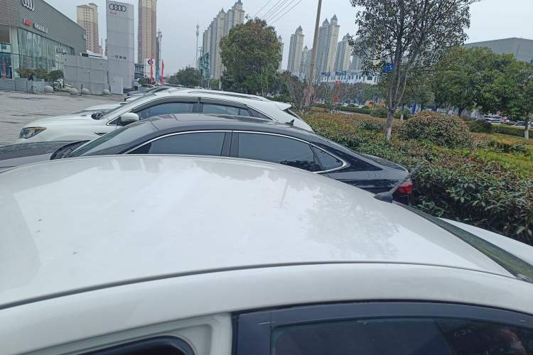 Used Kia K2 2015 Sedan 1.4L Automatic GLS
