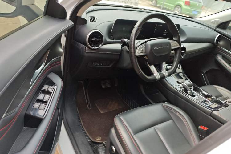 Used FORTHING T5 EVO 2021 1.5TD DCT Diamond Edition
