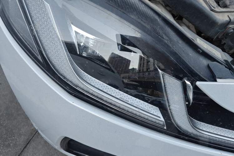 Used Jaguar XFL 2021 XFL 2.0T P250 All-Wheel-Drive Shimmering Black Sport Edition
