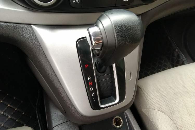 Used Honda CR-V 2012 2.0L two-wheel drive urban version Gear Lever