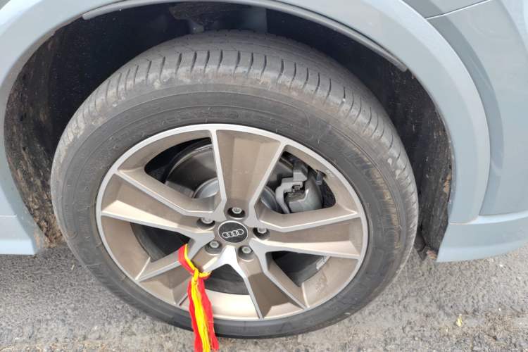 Used Audi Q2L 2023 35TFSI Fashion Dynamic Model
