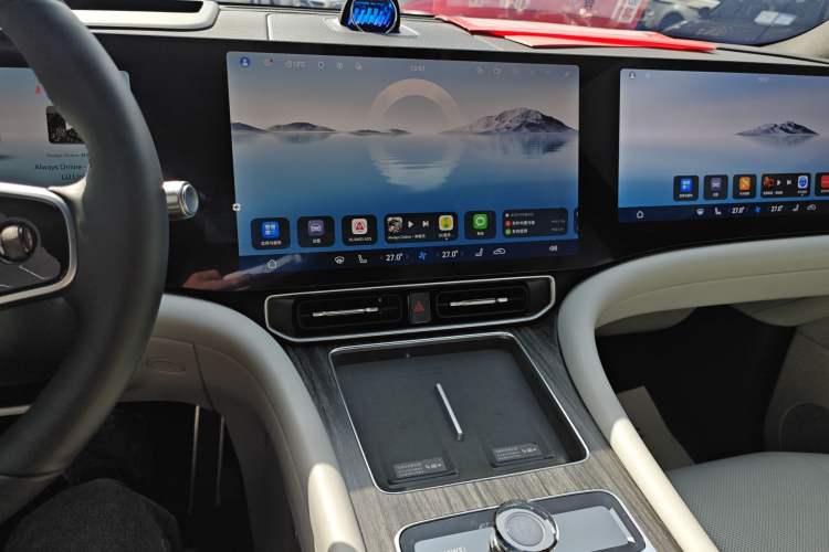 Used Hima AITO M9 2025 Extended-Range Max Version 52 kWh 6-Seater Edition Audio And AC Panel