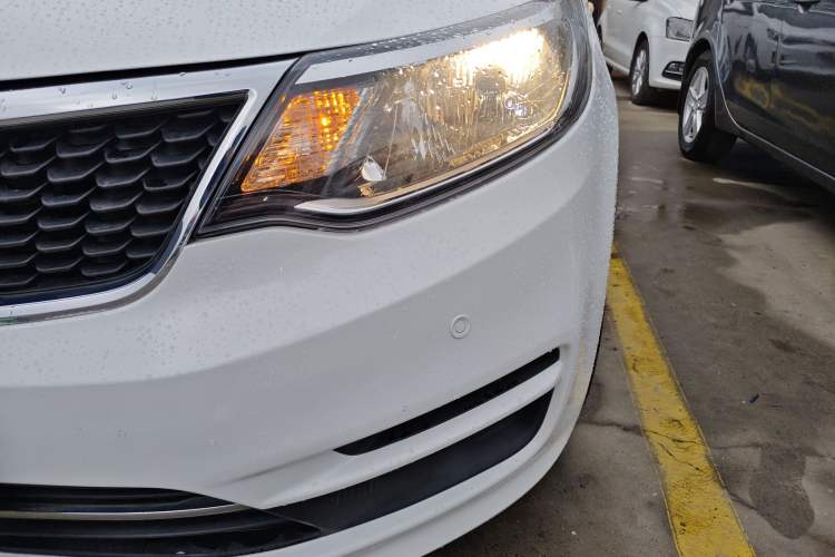 Used Kia K2 2015 Sedan 1.4L Automatic GLS