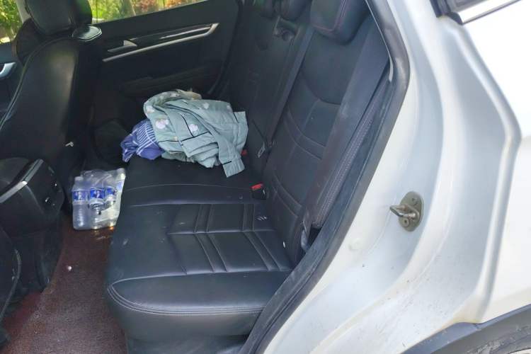 Used Dongfeng Aeolus AX7 2016 1.4T Manual Zhuyue Model Left Rear Seat