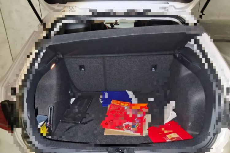 Used Volkswagen Gran Lavida 2013 1.4 TSI Automatic Comfort Model Trunk